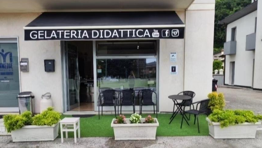 nuovo ingresso gelateria